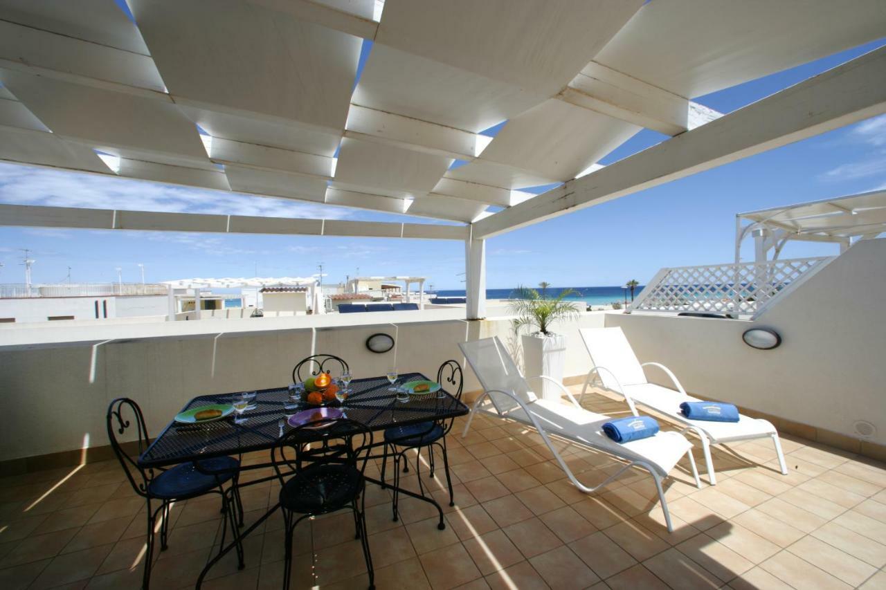 Venere Ed Enea - Appartamenti Vista Mare ซานวิโต โลคาโป ภายนอก รูปภาพ