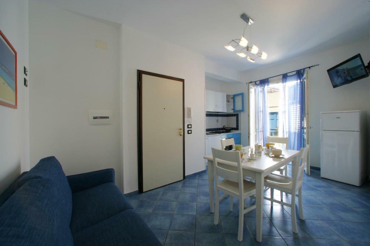 Venere Ed Enea - Appartamenti Vista Mare ซานวิโต โลคาโป ภายนอก รูปภาพ