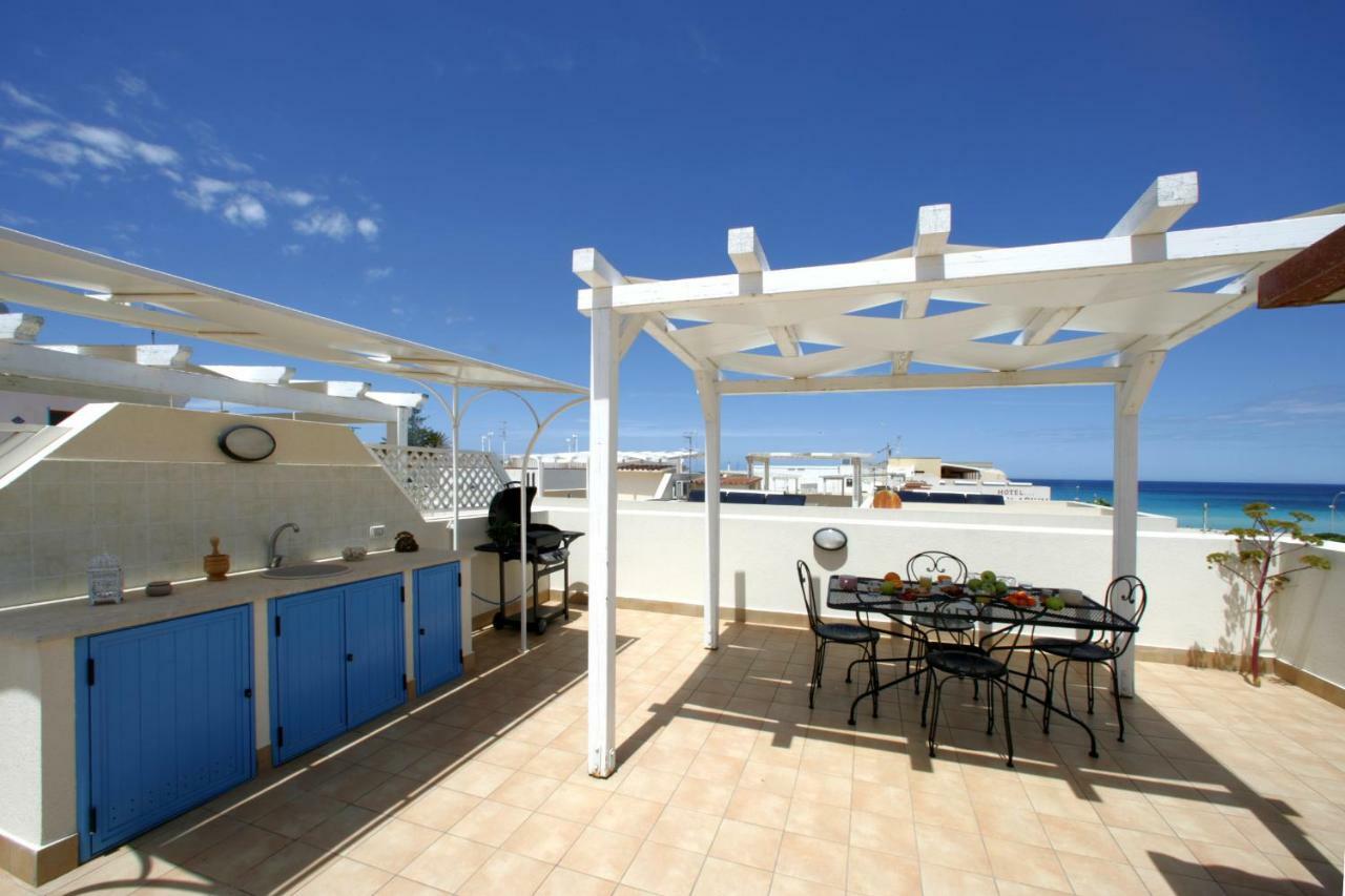 Venere Ed Enea - Appartamenti Vista Mare ซานวิโต โลคาโป ภายนอก รูปภาพ